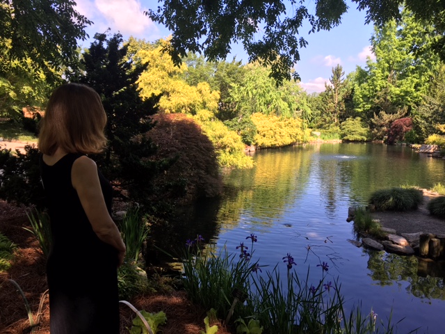 RB in Richmon Bot Garden-back-2017