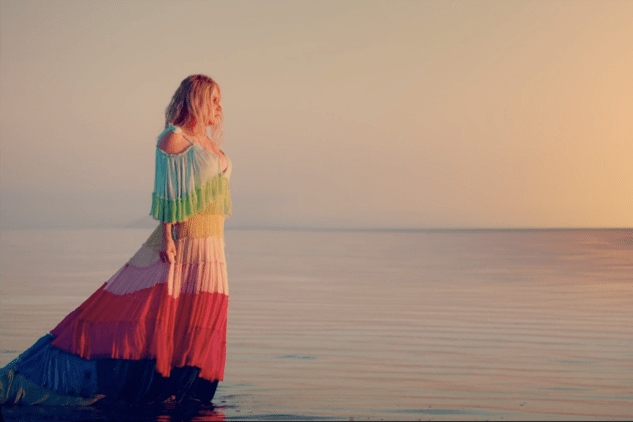 kesha_praying_rainbow.png